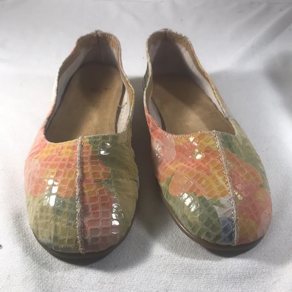 Aerosoles Vintage Women’s Multicolor Floral Snakeskin Print Leather Ballet Flats